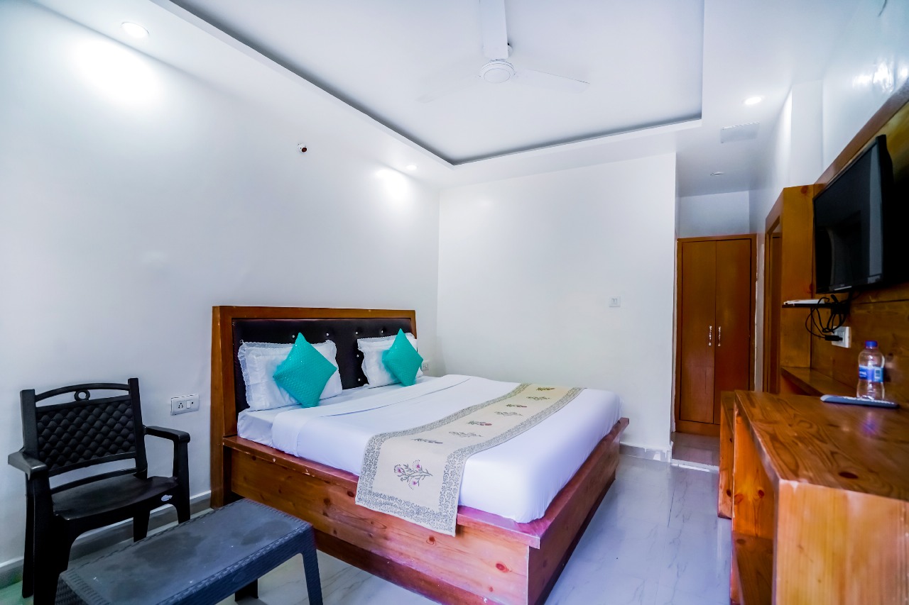 Presidential Room